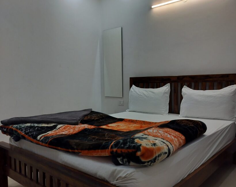 1BHK