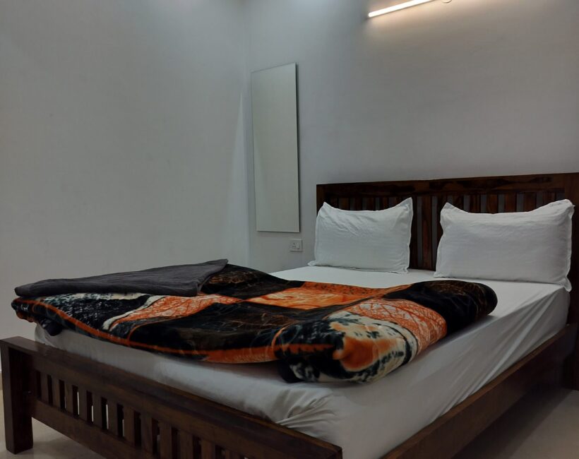 1BHK
